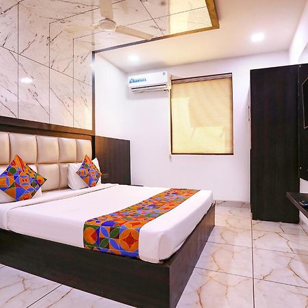 Fabhotel Grand Sparrow Tājganj 外观 照片