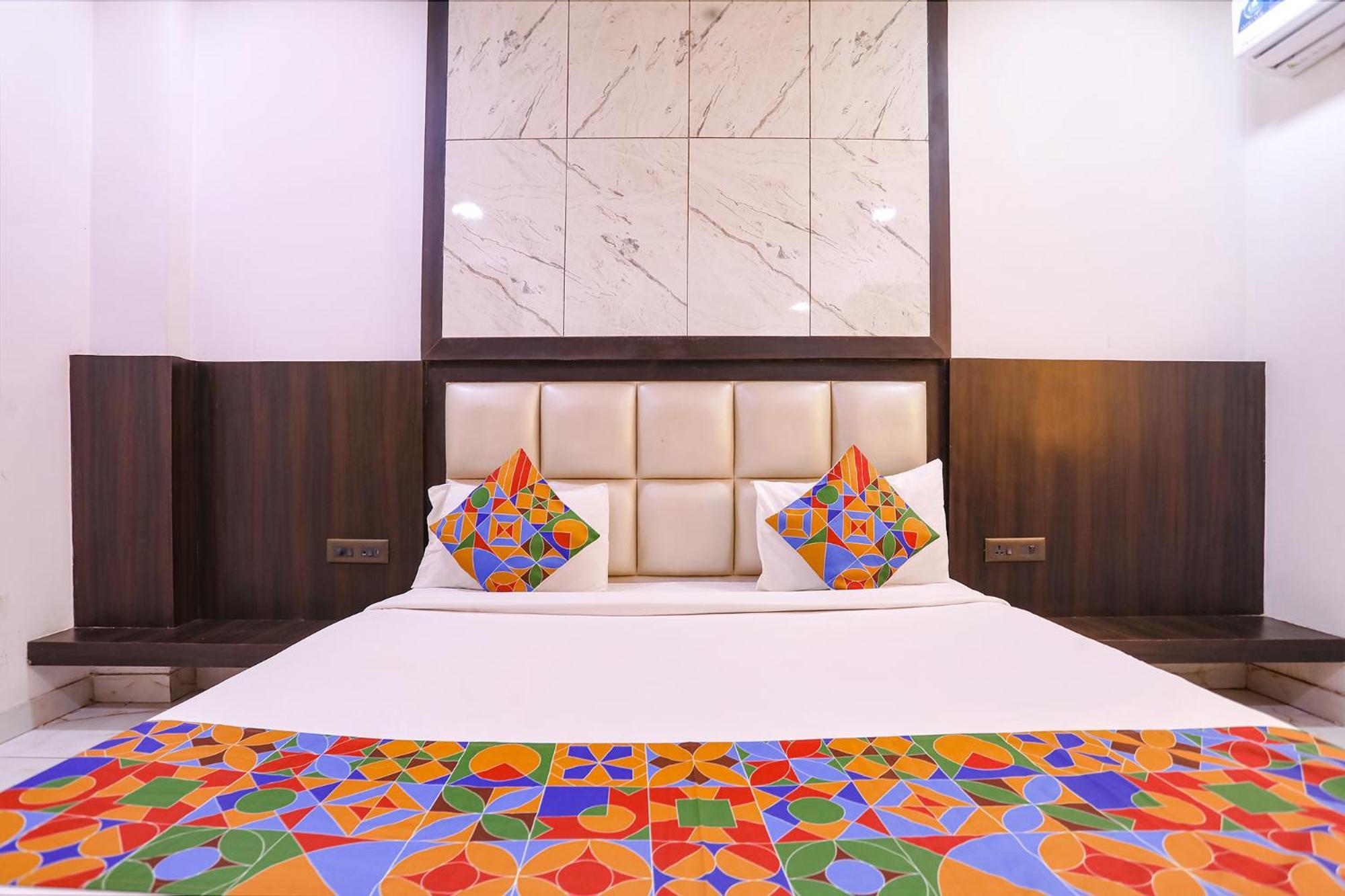 Fabhotel Grand Sparrow Tājganj 外观 照片