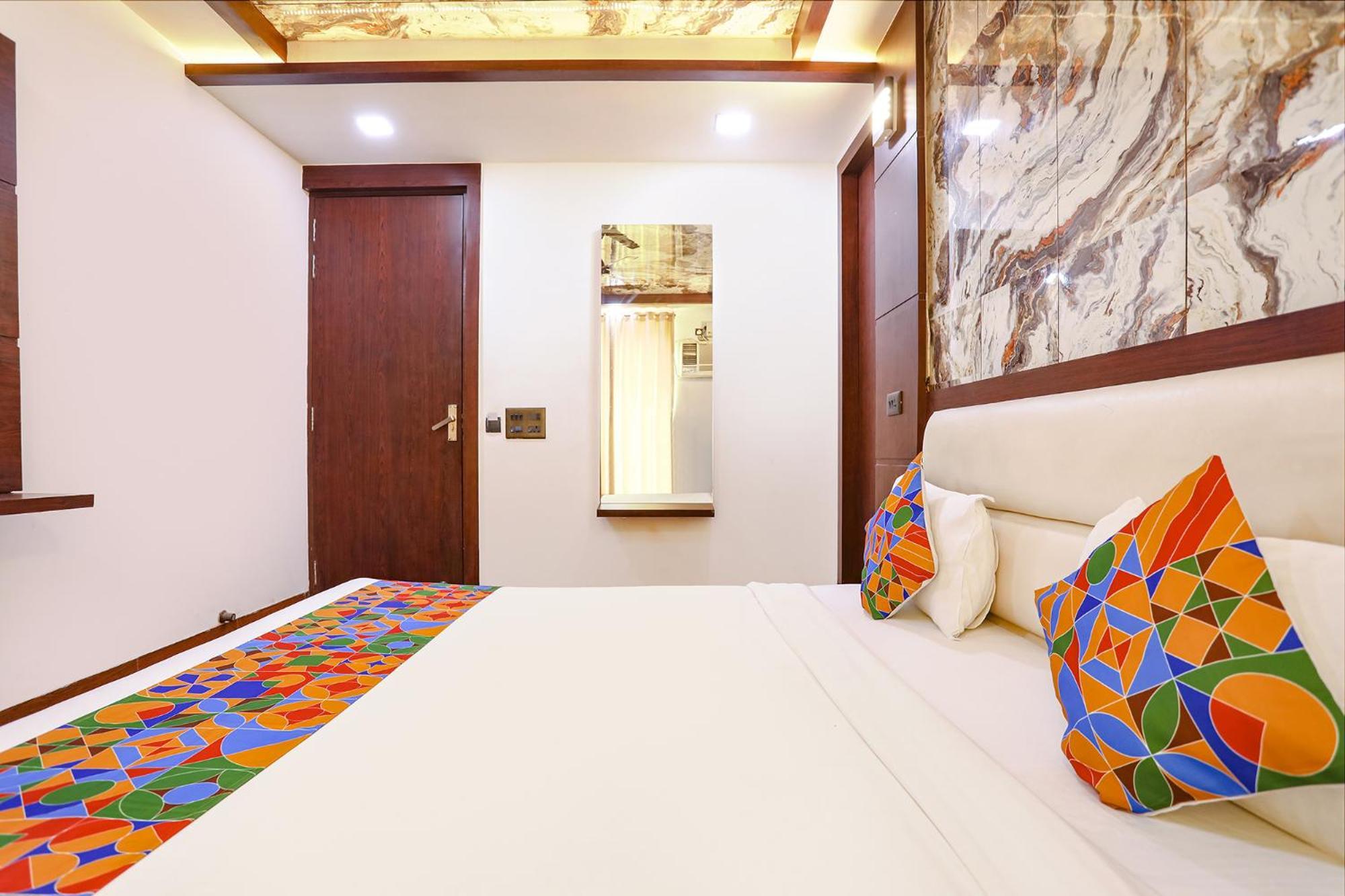 Fabhotel Grand Sparrow Tājganj 外观 照片